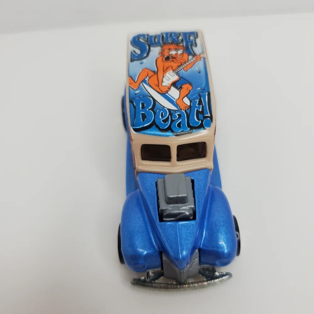 Mattel Hot Wheels 1979 Woody Blue Surf Beat Wagon Scale 1:64 DieCast‎